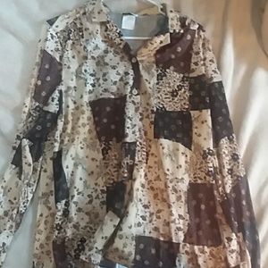 Flower printed long sleeve button up